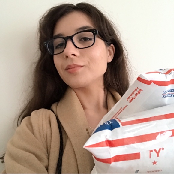 โจmeet your posher, rosemary โจ - Picture 3 of 3